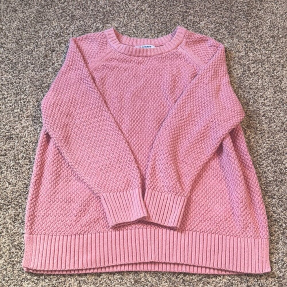 LIKE NEW! Old Navy crew neck sweater!